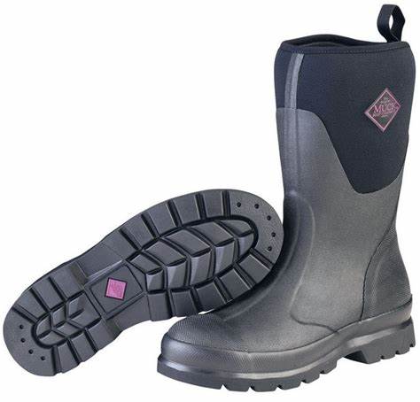MUCK WOMENS CHORE CLASSIC MID BLK BOOT